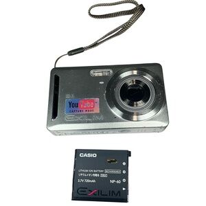 Casio Exilim EX-Z9 8.1MP Digital Point & Shoot Camera,  For Parts